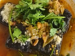 -霸蛮湖南菜·牛肉粉(荣京西街店)