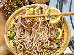 -阿山卓·野生菌火锅·纳西火塘烤肉