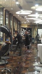 -八佰伴8008星级形象店