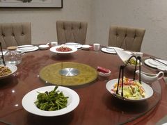 包厢-品味新疆·新疆风味特色餐厅(泉舜店)