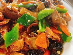 -金卯白肉罩火烧