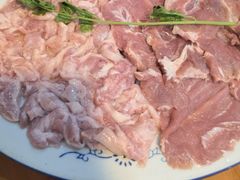 猪脊髓拼天衣无缝-华哥新鲜猪精品美食