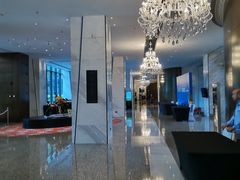 -上海虹桥西郊假日酒店