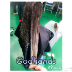 7a8f5d75jw1ejdlaqaj5uj21kw1kwkjm-God Hands发型设计复古会所