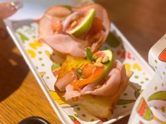 -Famous肥猫墨西哥音乐餐吧(五棵松华熙LIVE店)