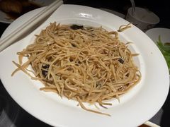 -吴越荣记苏州菜·松鼠桂鱼100%活鱼现做(斜塘老街店)