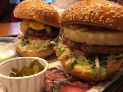 -The Habit Burger Grill 哈比特汉堡(复兴soho店)