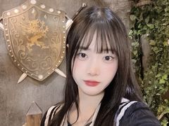 -暴风岛沉浸式体验馆(百联世纪店)