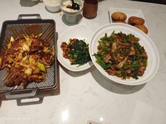 -峨嵋小镇·川菜(正定朗华店)