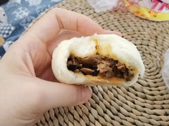 三丁包-老陶包子铺(南大西南村店)