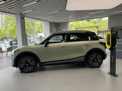 -上海浦东smart汽车全功能店(金桥店)