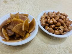 -强记湛江鸡饭店·二十七年老字号(拱北店)