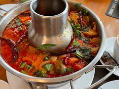 -Chom Cafe and Restaurant