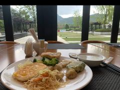 -凤凰谷天澜度假酒店云天阁自助餐