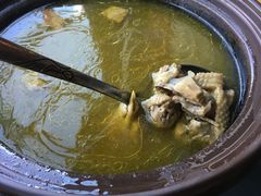 药膳鸡汤-乡村小榭饭店