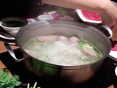 -牛焱·贵州黄牛肉火锅(城西银泰店)