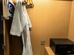 -上海虹桥西郊假日酒店