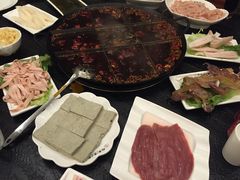 -仁虎老火锅(黄泥磅店)