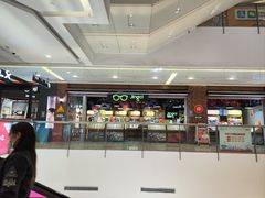 -镜客眼镜(浦江欢乐颂店)