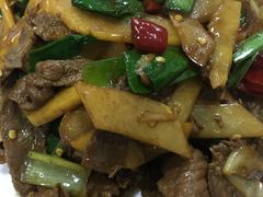 -牛八宝桂林米粉(八里庄店)