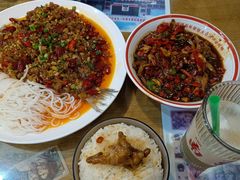 -堂瓦里·33年传统赣菜(第一街区店)