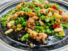 石锅花椒兔-周三的情书花园餐厅(江北店)