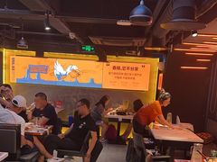 -鸣记脆皮烤鱼·海鲜烤鱼(三八广场店)