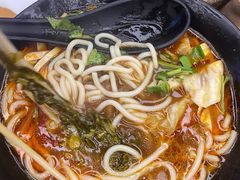 -三千粉牛肉米粉(来客茂店)