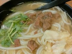 -鑫花溪牛肉米粉(凤凰街创始总店)