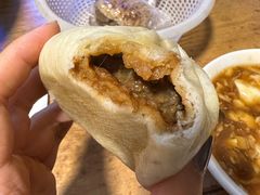 牛肉大葱包子-新月斋(豆瓣胡同店)