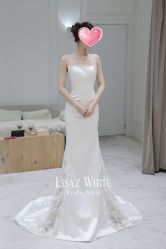 -Renee芮亦婚纱(原丽莎)