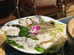 -邹开喜·小海鲜醉鸡煲·潮汕鲜切牛肉店(襄阳北路店)