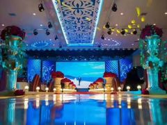 -白鹿苑蒙餐(鄂温克宾馆店)