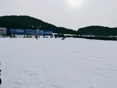 -青州驼山滑雪场