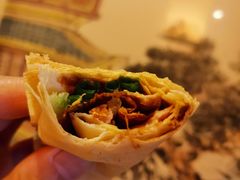-德彪酒馆围炉串串