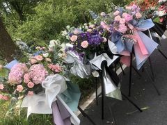 -花邻FloweringLife花艺气球派对(武康大楼店)