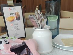 -必胜客(康华路店)
