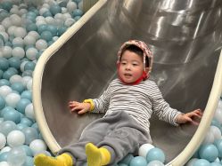 -奈尔宝家庭中心·亲子餐厅(鄞州万达店)