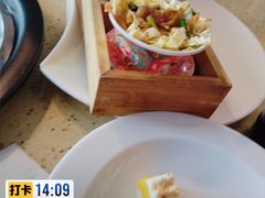 -船梆煮•蒸汽海鲜·炉火烤肉(五四广场店)