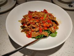 -江渔儿酸菜鱼(映月湖环宇城店)