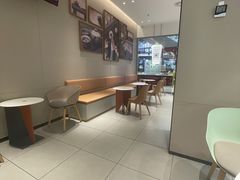 -奈雪的茶(永旺东部PRO店)