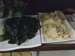 -思阁炭香火锅(学伟鑫城总店)