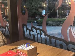 -琥珀老六龙虾(四里河店)