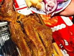 -李双猪·小龙虾·烧烤·羊肉煲(乐山店)