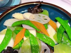 橄榄油炒时蔬-阿娜尔·新疆菜(宜家荟聚中心店)