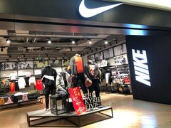 -NIKE(虹悦城店)