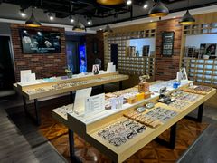 -A380视光·蔡司眼镜店(锦艺城店)