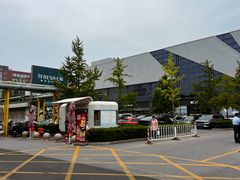 -燕莎奥特莱斯购物中心