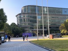 -上海跨国采购会展中心