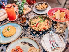 -BROWNSTONE布朗石西班牙餐厅(富城店)